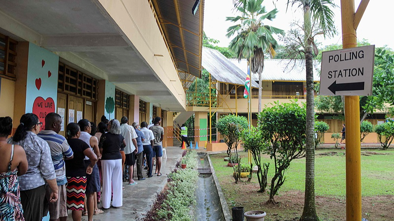 Bầu cử tổng thống Seychelles chuyển sang vòng thứ hai Bầu cử tổng thống Seychelles chuyển sang vòng thứ hai