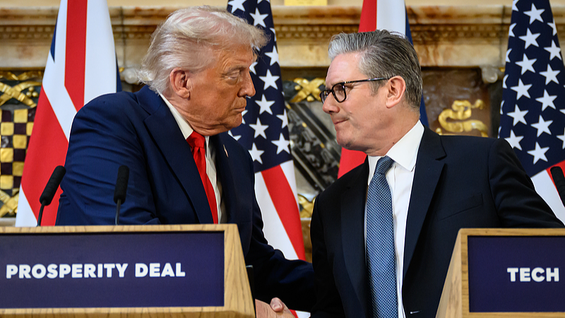 YNZJ4XF9W8CJXBH3K17I - Thế Giới Trong Tầm Tay Trump Va Chạm với Starmer về Palestine trong Kết Thúc ở London