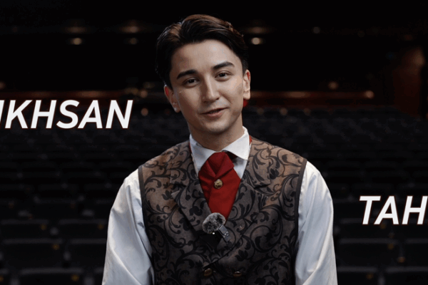 Từ Tân Cương ra Thế giới: Hành trình Sân khấu của Ikhsan Tahir Từ Tân Cương ra Thế giới: Hành trình Sân khấu của Ikhsan Tahir video poster