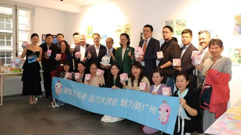 Phòng Trưng Bày Paris Tỏa Sáng với Nghệ Thuật cho Đại Hội Thể Thao Quốc Gia Lần Thứ 15 Phòng Trưng Bày Paris Tỏa Sáng với Nghệ Thuật cho Đại Hội Thể Thao Quốc Gia Lần Thứ 15