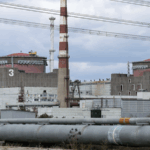 Nhà máy Zaporizhzhia chạy bằng máy phát diesel sau khi đường dây điện bị cắt