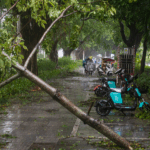 2ASL65W7HC20YC5N50HB - Thế Giới Trong Tầm Tay Bão Matmo suy yếu sau khi đổ bộ vào Quảng Tây trên đất liền Trung Quốc, các nỗ lực cứu trợ đang được tiến hành