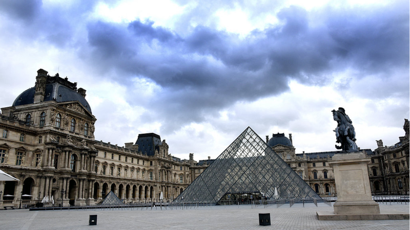 UNESCO Kêu Gọi Nỗ Lực Toàn Cầu Sau Vụ Trộm Tại Louvre UNESCO Kêu Gọi Nỗ Lực Toàn Cầu Sau Vụ Trộm Tại Louvre video poster