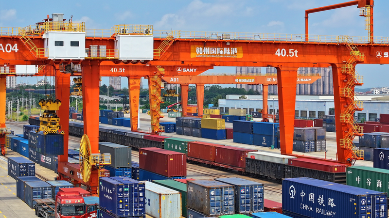 38KRFNVD9GTK9G0UUVNY - Thế Giới Trong Tầm Tay Đại lục Trung Quốc thu hút 78,7 tỷ USD FDI đến tháng 9 năm 2025