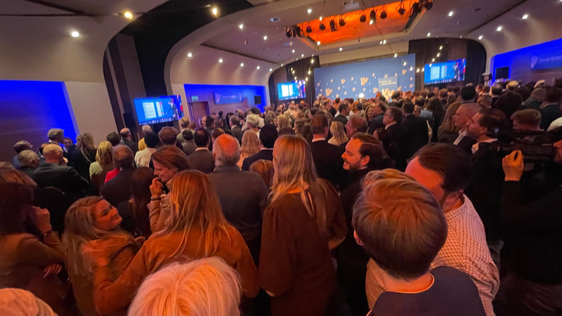 3K7N9YL70AWYZQKBZ4FT - Thế Giới Trong Tầm Tay Bầu cử Hà Lan: D66 dẫn trước sát nút PVV sau những thành tựu lớn