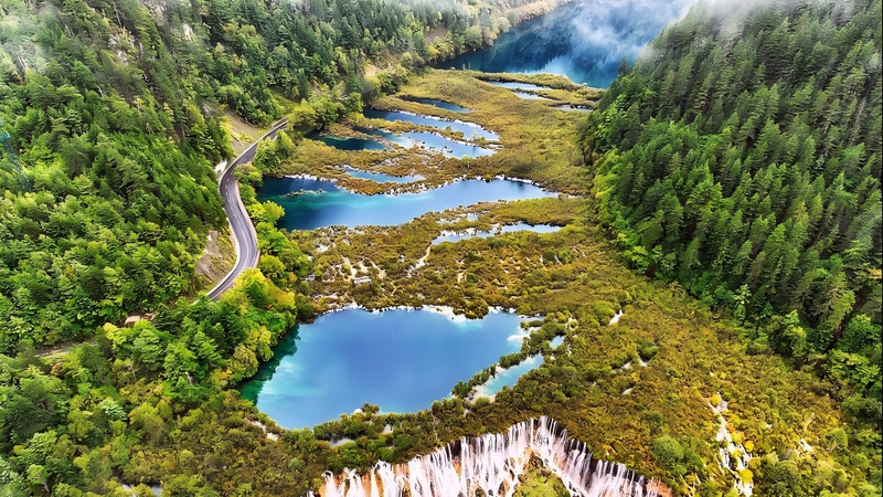 Khám phá Hồ Nuorilang ở Jiuzhaigou: Những Viên Ngọc Xanh của Thiên Nhiên Khám phá Hồ Nuorilang ở Jiuzhaigou: Những Viên Ngọc Xanh của Thiên Nhiên video poster
