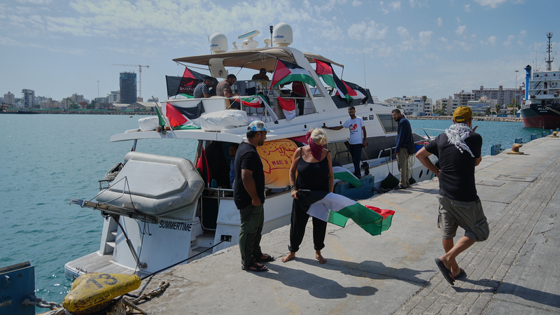 137 nhà hoạt động trên đoàn tàu Gaza đến Istanbul 137 nhà hoạt động trên đoàn tàu Gaza đến Istanbul