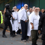 Cuộc tấn công nhà thờ Manchester vào ngày Yom Kippur: Hai người thiệt mạng, nghi phạm bị bắn chết