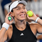 Pegula kết thúc chuỗi trận thắng của Sabalenka tại Wuhan Open, đối mặt Gauff trong trận chung kết