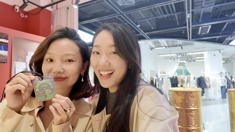 Tuổi trẻ cách mạng hóa sức khỏe Tây Tạng với nhang cổ xưa Tuổi trẻ cách mạng hóa sức khỏe Tây Tạng với nhang cổ xưa video poster