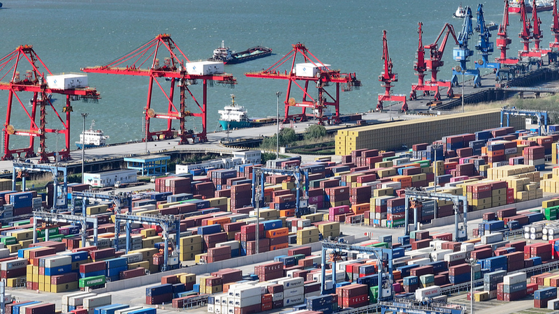 Thương mại của Trung Quốc đại lục tăng 4% trong 9 tháng đầu năm 2025 Thương mại của Trung Quốc đại lục tăng 4% trong 9 tháng đầu năm 2025