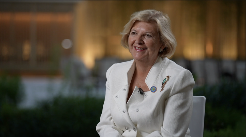 Đại sứ Slovenia kêu gọi trao quyền cho phụ nữ tại cuộc họp ở Bắc Kinh video poster