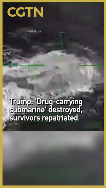 Trump: ‘Tàu ngầm’ chở ma túy bị phá hủy, người sống sót được hồi hương Trump: ‘Tàu ngầm’ chở ma túy bị phá hủy, người sống sót được hồi hương video poster