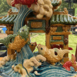 HI1DUH2L5Z6IT9YKXY7F - Thế Giới Trong Tầm Tay Cá Chép Vượt Vũ Môn Gây Sốt Văn Hóa IP video poster