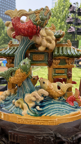 Cá Chép Vượt Vũ Môn Gây Sốt Văn Hóa IP video poster