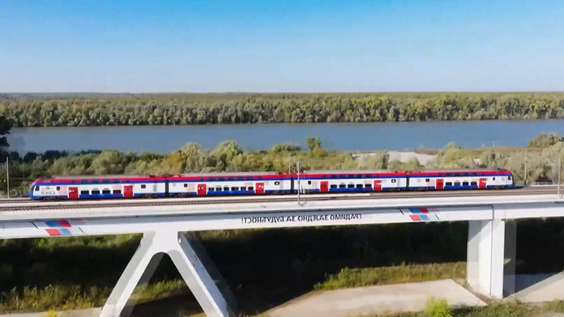 Serbia ra mắt tuyến đường sắt cao tốc do Trung Quốc xây dựng Serbia ra mắt tuyến đường sắt cao tốc do Trung Quốc xây dựng