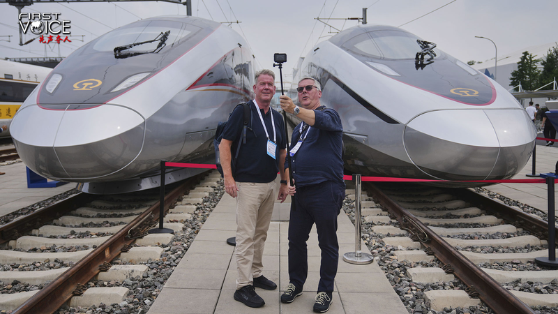 QIEF6S7NVJKOB17LVPTD - Thế Giới Trong Tầm Tay Kỳ họp toàn thể lần thứ 4 của ĐCSTQ Trung Quốc vạch ra sự ổn định trong một thế giới biến động