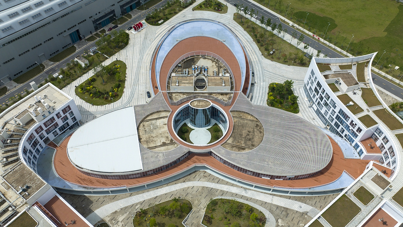 Trường hợp Cuộn Dây Trường Hình Xuyến Lớn Nhất Thế Giới Được Giao Đến Hợp Phì