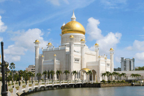 Thánh đường Omar Ali Saifuddien: Kỳ quan hiện đại của Brunei Thánh đường Omar Ali Saifuddien: Kỳ quan hiện đại của Brunei