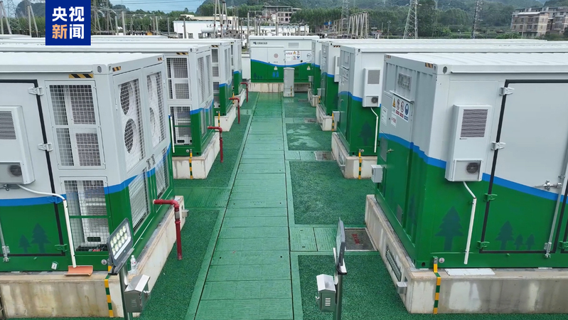 Trạm Lưu Trữ Natri-Ion Mở Rộng để Cung Cấp Điện Cho 20,000 Hộ Gia Đình Trạm Lưu Trữ Natri-Ion Mở Rộng để Cung Cấp Điện Cho 20,000 Hộ Gia Đình