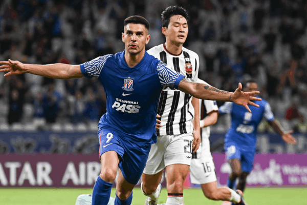 Shenhua thắng 2-0 trước FC Seoul; Gangwon vượt Kobe 4-3 Shenhua thắng 2-0 trước FC Seoul; Gangwon vượt Kobe 4-3