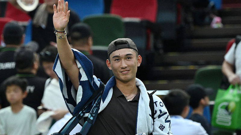 Trái tim tan vỡ của Shang Juncheng tại Shanghai Masters, Zverev bị sốc Trái tim tan vỡ của Shang Juncheng tại Shanghai Masters, Zverev bị sốc