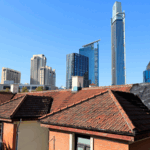 YB6TTBTORUYVMTSIWPV3 - Thế Giới Trong Tầm Tay Bên Trong Cải Tạo Lối Đi Tập Trung Vào Con Người của Thượng Hải