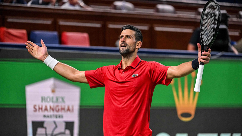 Djokovic đấu qua lo ngại để đối đầu Vacherot tại bán kết Shanghai