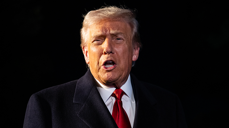 Z4PZ3NSKRKZX8OOVTR47 - Thế Giới Trong Tầm Tay Trump lên kế hoạch áp thuế thêm 10% đối với hàng hóa Canada