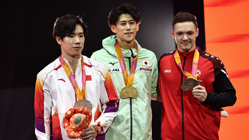 Hashimoto giành huy chương vàng toàn năng thứ ba, Zhang Boheng đoạt huy chương bạc Hashimoto giành huy chương vàng toàn năng thứ ba, Zhang Boheng đoạt huy chương bạc