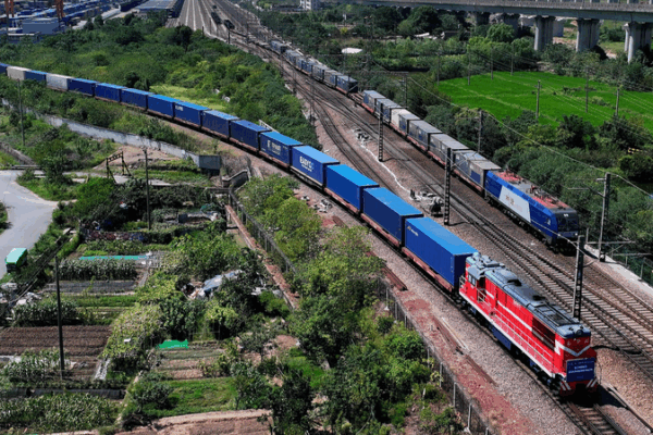 Đường sắt tốc hành Trung Quốc - Châu Âu tăng cường kết nối Á - Âu