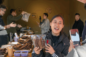 Cách nền kinh tế của nhân dân Trung Quốc vươn ra toàn cầu