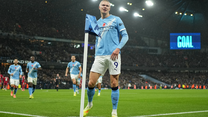 Man City đè bẹp Liverpool 3-0 trong trận đấu thứ 1,000 của Pep