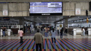 Iran chỉ trích lời kêu gọi của Mỹ đóng cửa không phận Venezuela