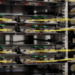 71R3OBXFKQGJWD6ODXE3 - Thế Giới Trong Tầm Tay Bùng nổ Trung Tâm Dữ Liệu AI Đẩy Giá Điện Tăng Cao Ở Mỹ Mùa Đông Này