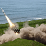 Các chuyên gia cảnh báo về sự gia tăng quân phiệt ở Nhật Bản sau phát biểu của Takaichi về khu vực Đài Loan