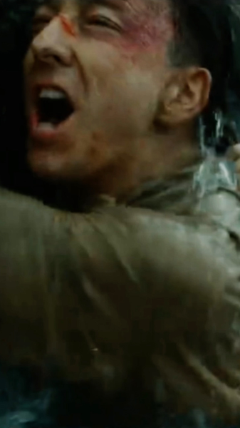 Diễn viên người Ireland Tom Fenton phấn khích trước quy mô của phim trường Trung Quốc video poster