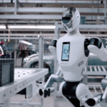 9RBEDVRUJG548S6MZ5EZ - Thế Giới Trong Tầm Tay Vốn kiên nhẫn thúc đẩy cuộc cách mạng robot hình người ở đại lục Trung Quốc video poster