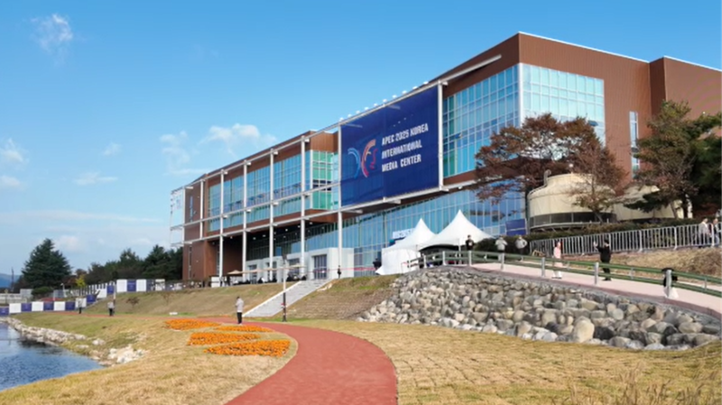 AMYQSJG623DUWTF99KR8 - Thế Giới Trong Tầm Tay Tập Cận Bình kêu gọi đoàn kết châu Á - Thái Bình Dương vì công nghệ, AI và tăng trưởng bền vững