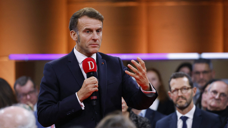 HICZADKWX6AO2IIBHIW3 - Thế Giới Trong Tầm Tay Macron Cảnh báo: Các Cuộc Chiến của Ngày Mai Sẽ Bắt Đầu Từ Không Gian