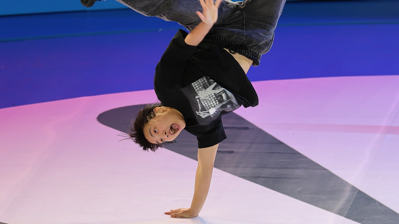 B-Girl 671 Chiến Thắng: Liu Qingyi Giành Huy Chương Vàng Breaking tại Đại Hội Thể Thao Quốc Gia Lần Thứ 15