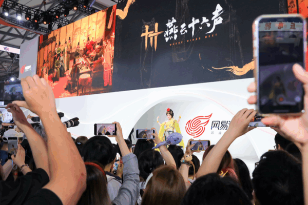 Nơi Gió Gặp Gỡ Trở Thành Hiện Tượng: 2 Triệu Người Chơi Toàn Cầu Trong 24 Giờ