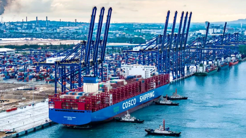 Cảng Dương Phổ: Trung tâm vận chuyển toàn cầu đang nổi của Hải Nam