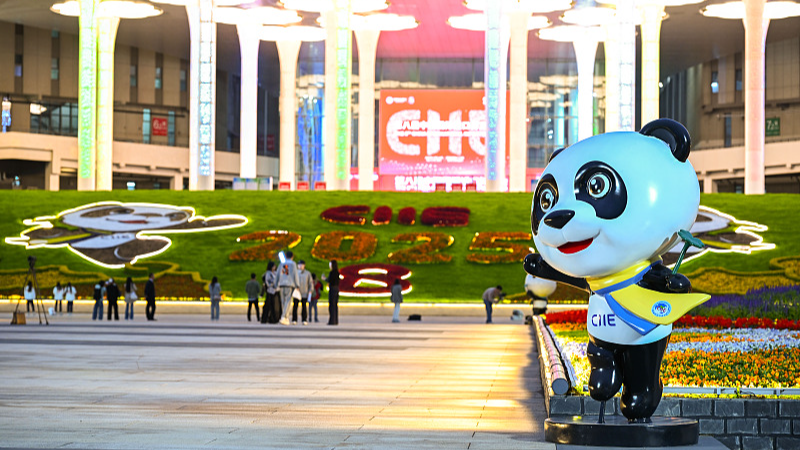 S2XDG6O129A3I3WOKSSC - Thế Giới Trong Tầm Tay Cuba khám phá cơ hội kinh doanh tại Hội chợ Nhập khẩu Trung Quốc lần thứ 8