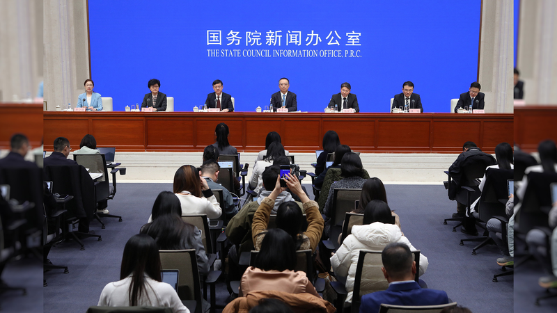 Trung Quốc Khai Thác Tình Huống Thực Tế Để Thúc Đẩy Cuộc Cách Mạng Công Nghệ Mới