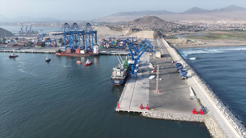 Cảng biển Chancay đánh dấu năm đầu tiên, đặt mục tiêu dẫn đầu thương mại Thái Bình Dương video poster