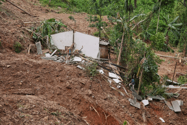 Trung Quốc Gửi Viện Trợ Khẩn Cấp Đến Sri Lanka Sau Bão Ditwah