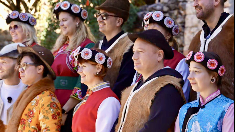 Các Đại Lý Du Lịch Thiết Kế Các Tuyến Mới Nổi Bật Những Viên Ngọc Của Vân Nam video poster