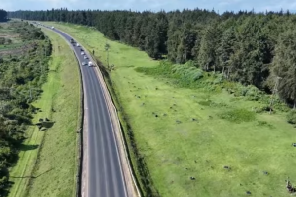 Hành lang Mombasa–Nairobi của Kenya được nâng cấp nhờ đường cao tốc do Trung Quốc đại lục hỗ trợ