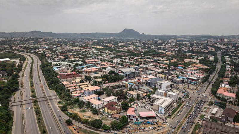 Nigeria triển khai tìm kiếm 28 du khách bị bắt cóc ở bang Plateau